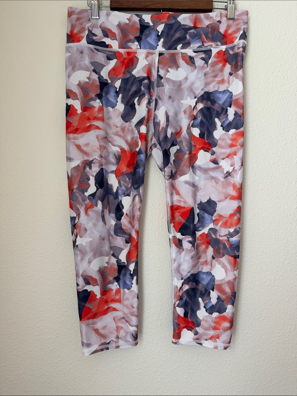 Fabletics Colorful Abstract Cropped Leggings